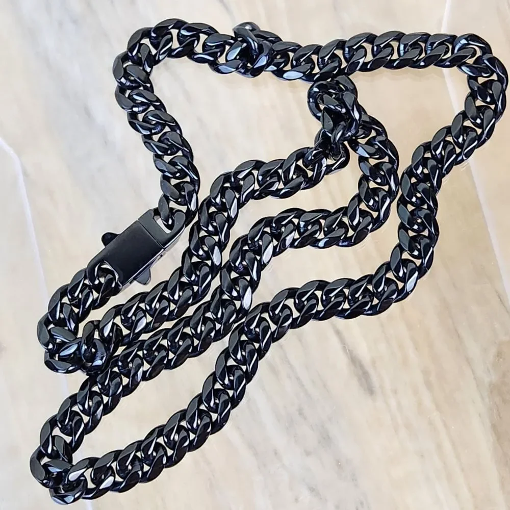 🩵⏭️NIB Black Classic Cuban Chain Link 20